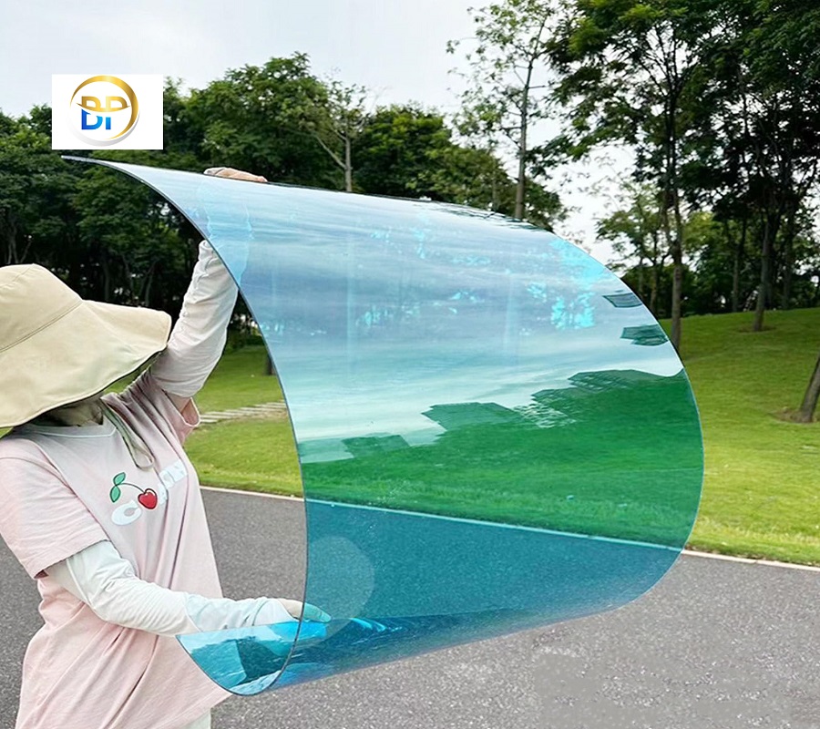 Tấm Nhựa Polycarbonate Chống Tia UV